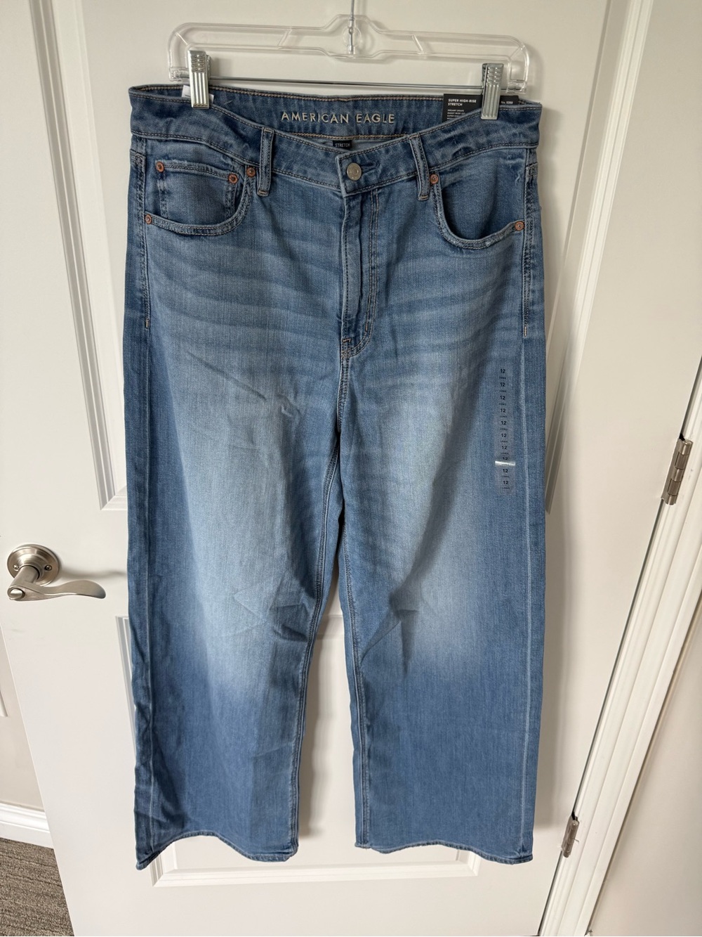 American Eagle Dreamy Drape Baggy Wide Leg Jeans Size 12 Short NWT